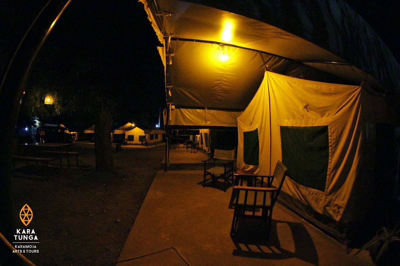 MorotoKara-Tunga Safari Camp住宿加早餐旅馆 外观 照片